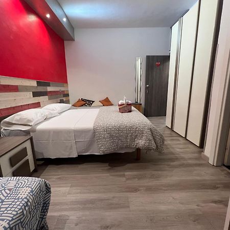 Whatshouse Roma Екстериор снимка