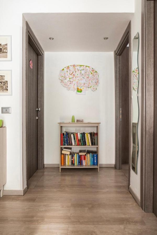 Whatshouse Roma Екстериор снимка