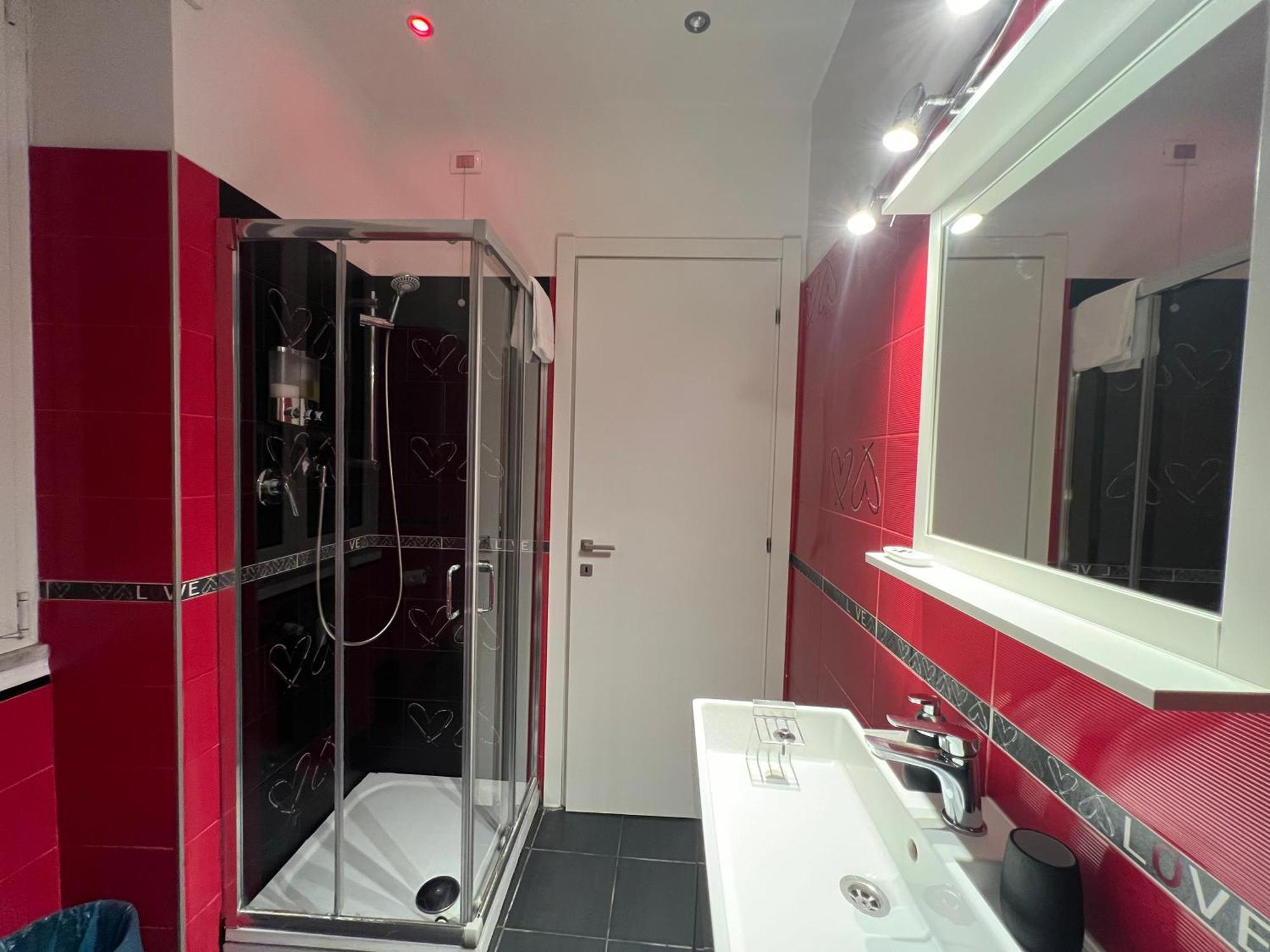 Whatshouse Roma Екстериор снимка